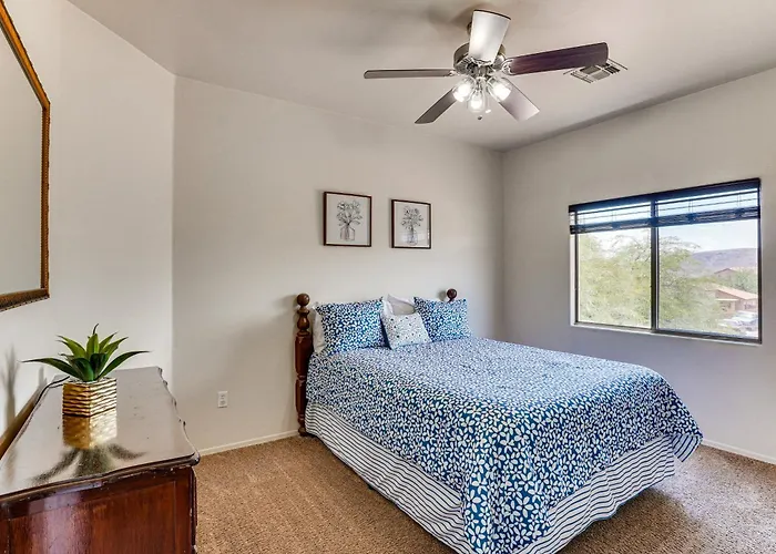 Spacious Vacation Rental: Incredible Views! Ferienhaus