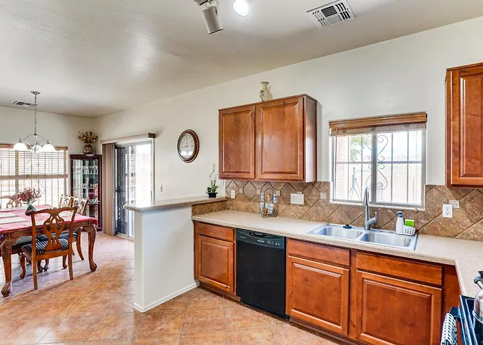 Spacious Vacation Rental: Incredible Views! * Tucson