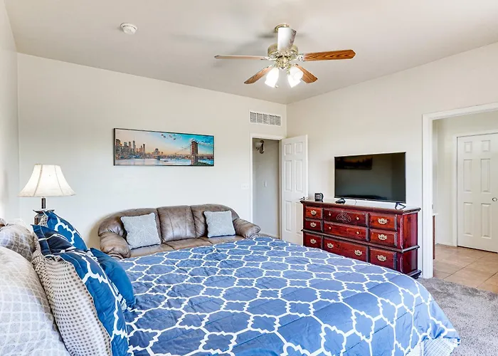 Spacious Vacation Rental: Incredible Views! Tucson